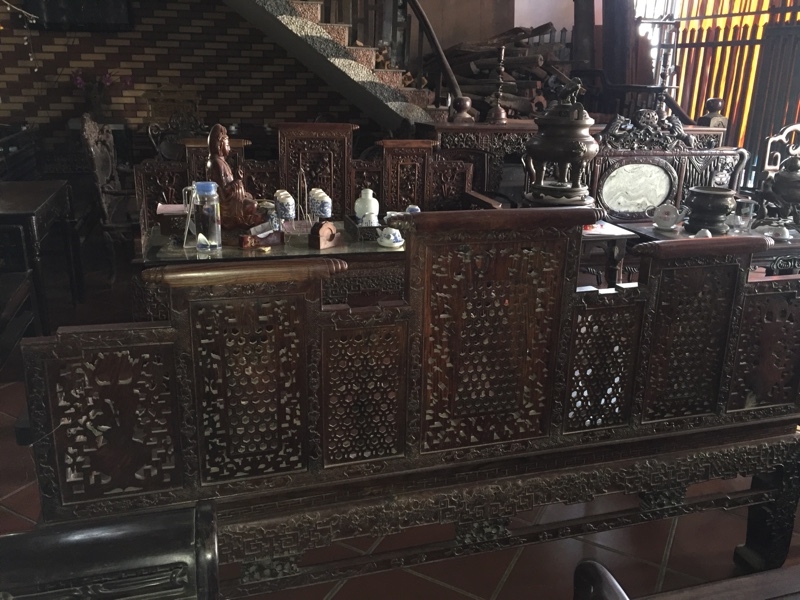 ban-ghe-go-truong-ky