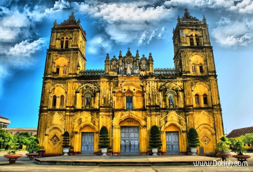 nha tho dep nhat nam dinh 3