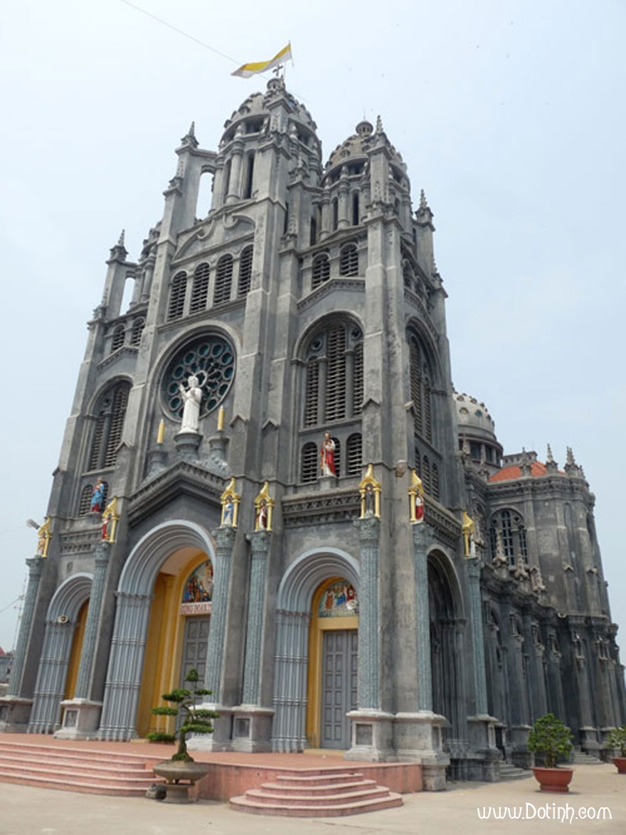 nha tho dep nhat nam dinh 7