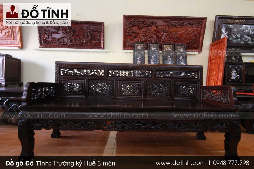 Mẫu bàn ghế gỗ cổ xưa: Trường Huế đục cảnh 3 món