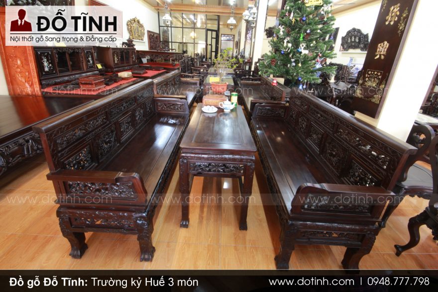 Mẫu bàn ghế gỗ cổ xưa: Trường Huế đục cảnh 3 món