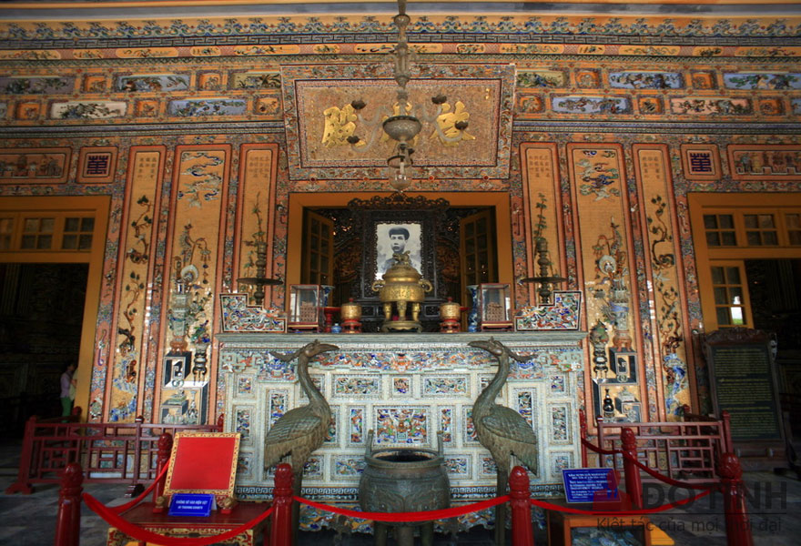 lang khai dinh 22