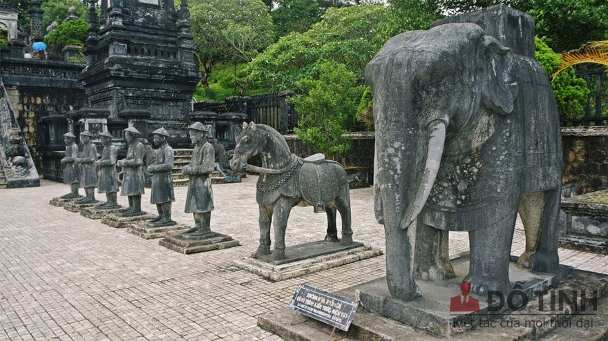 lang khai dinh 31