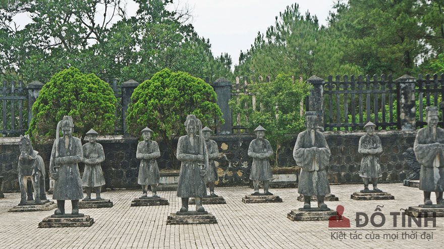 lang khai dinh 33