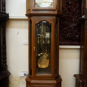 DH13: Đồng hồ cây gỗ sồi Nga hiện đại, sang trọng