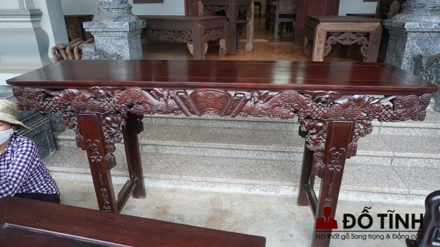 Chiếc bàn dơi (Ảnh: Dotinh.com)