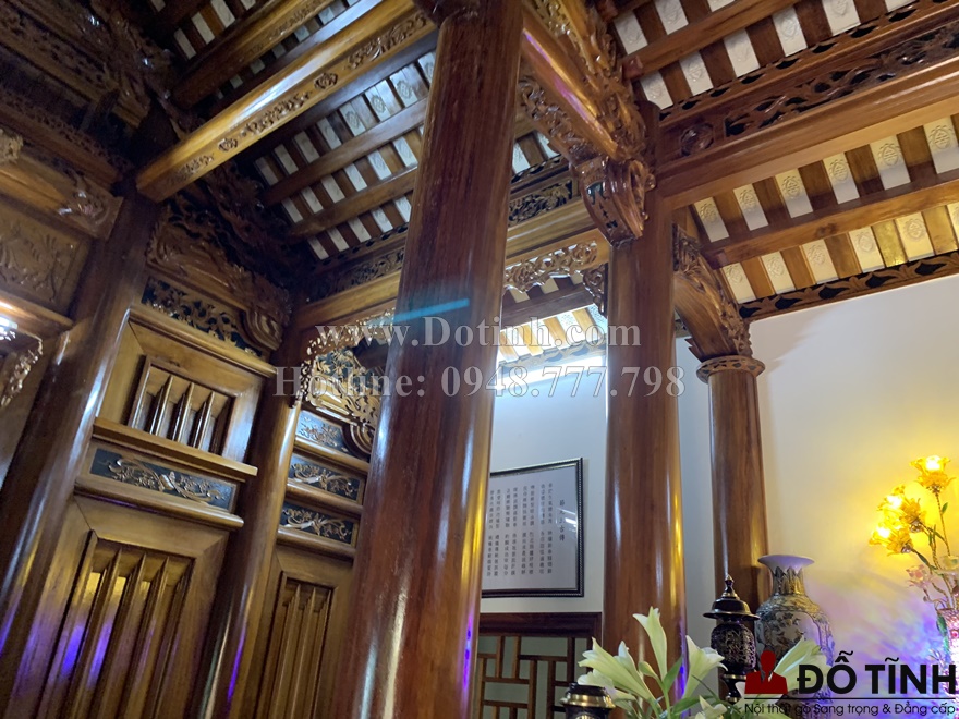 Kiến trúc nhà xưa với nội thất gỗ tự nhiên (Ảnh: Dotinh.com)