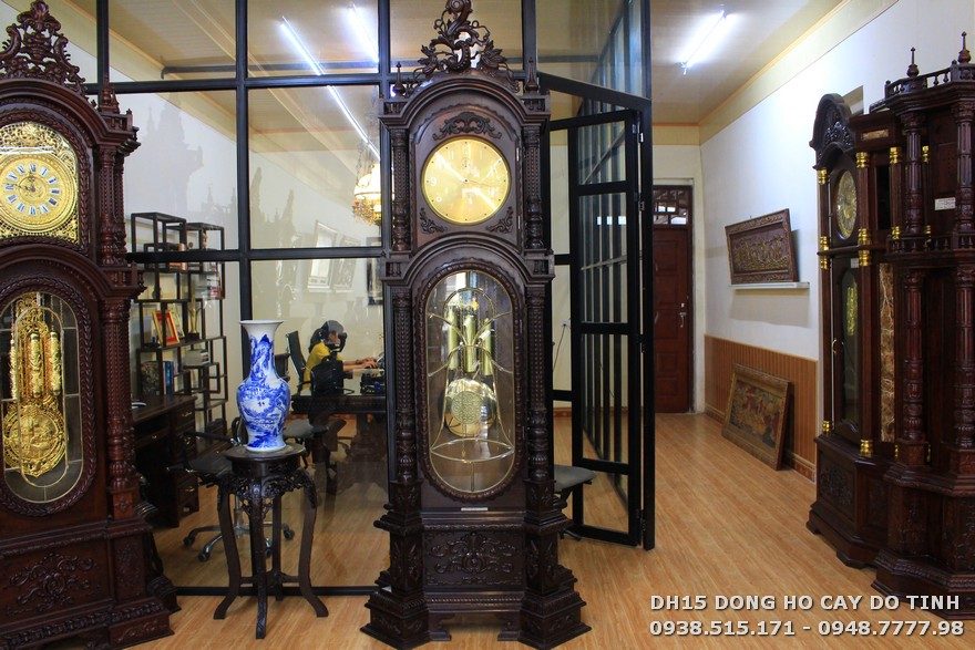 DH15: Đồng hồ cây Đức gỗ trắc quý hiếm (Ảnh: Dotinh.com)