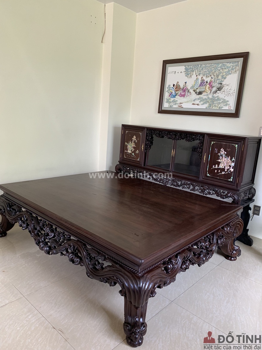 [Tư vấn]: Mua sập gỗ gụ ở đâu giá tốt? (Ảnh: Dotinh.com)