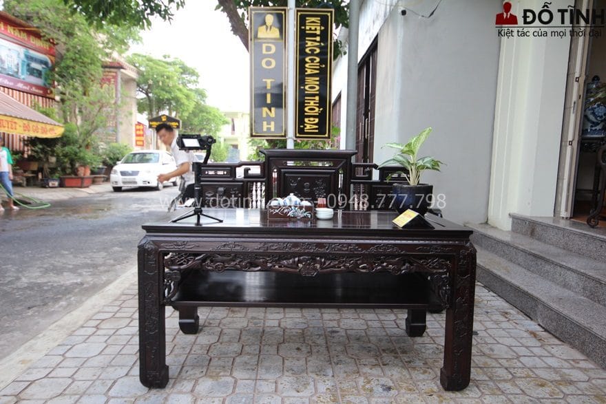 Thêm sự xuất hiện của cây cảnh nhỏ cũng khiến không gian trở nên tươi mát - Ảnh: Dotinh.com