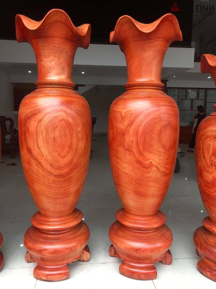Gỗ hương đỏ giá bao nhiêu? - Ảnh: Dotinh.com