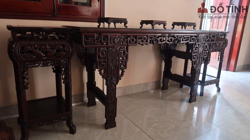 Những đường triện vuông vức, sắc nét, tinh tế