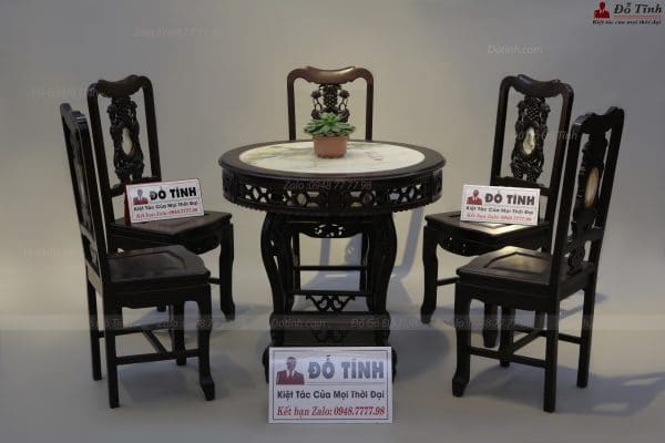 Bộ bàn ăn nhỏ đục nho siêu đẹp
