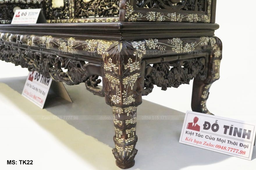 Trường kỷ đục bách vật khảm ốc gỗ gụ - chân ghế