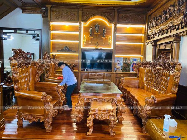 bo ghe hoang gia go go 2